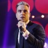 ROBBIE WILLIAMS JÖVŐ SZERDÁN A GROUPAMA ARÉNÁBAN